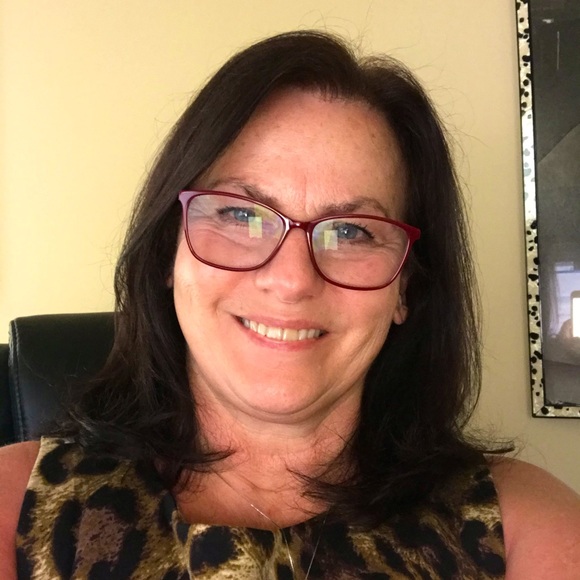 ❤WELCOME TO MY POSHMARK PARADISE ❤ - Picture 6 of 16